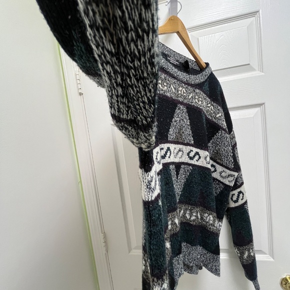 Men's Expressions Sweater M - Picture 3 of 11